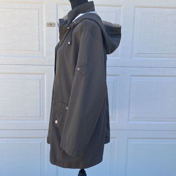 CS SIGNATURE Lightweight Jacket  - Picture 3 of 10